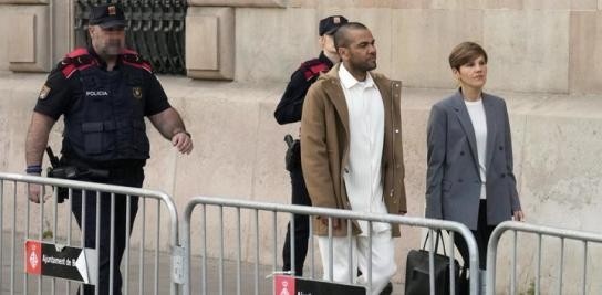  西媒：阿爾維斯要求對性侵受害者進(jìn)行新的心理評估，被法院駁回