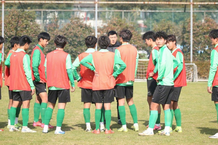  浙江U18、U16兩隊已前往日本橫濱和琦玉，進(jìn)行為期約10天的拉練