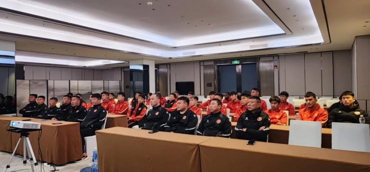  遼寧省體育局召開(kāi)賽風(fēng)賽紀會(huì )議，遼寧鐵人全隊通過(guò)視頻全程參會(huì )