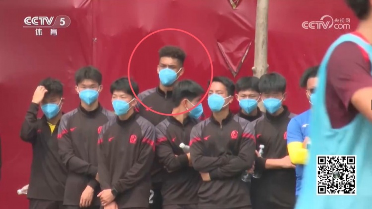  無(wú)緣U17國足名單，張洪福隨恒大足校觀(guān)摩國少隊訓練