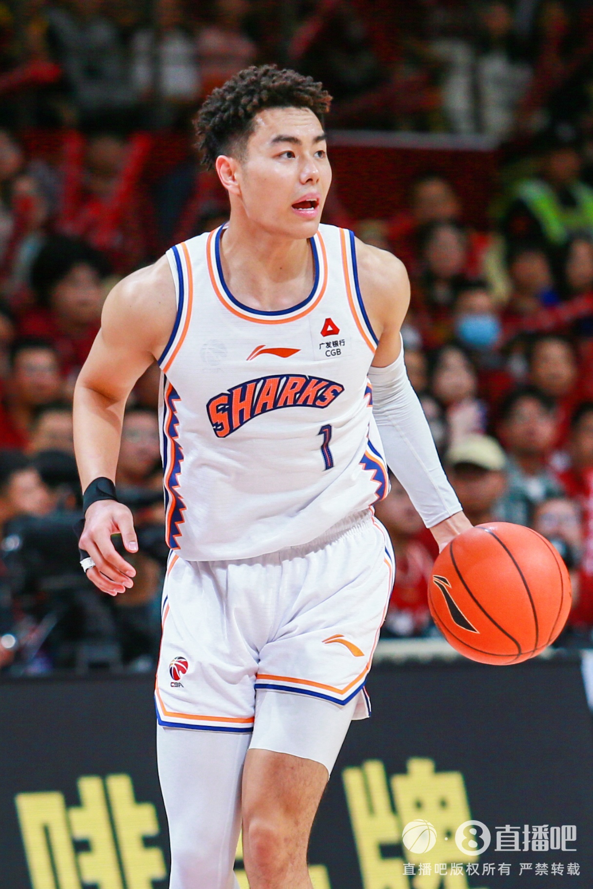  狀態(tài)火熱！李添榮15投10中&三分12中7 得到28分3板2助